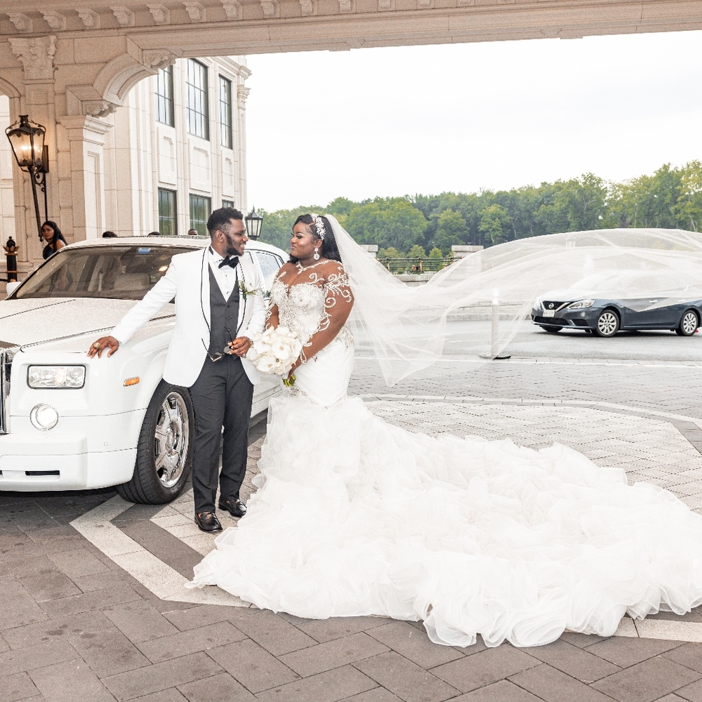 Meet your Posher, Sonie